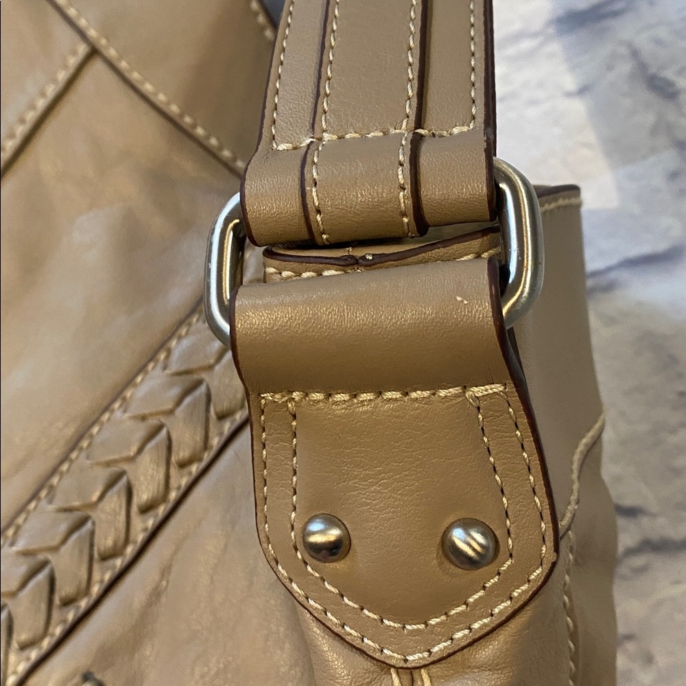 Tiganello Leather Hobo Shoulder Bag - Picture 8 of 13